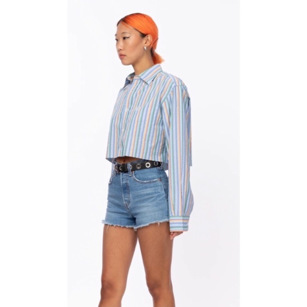 Levi's Ribcage Jean Shorts - Picture 4 of 5